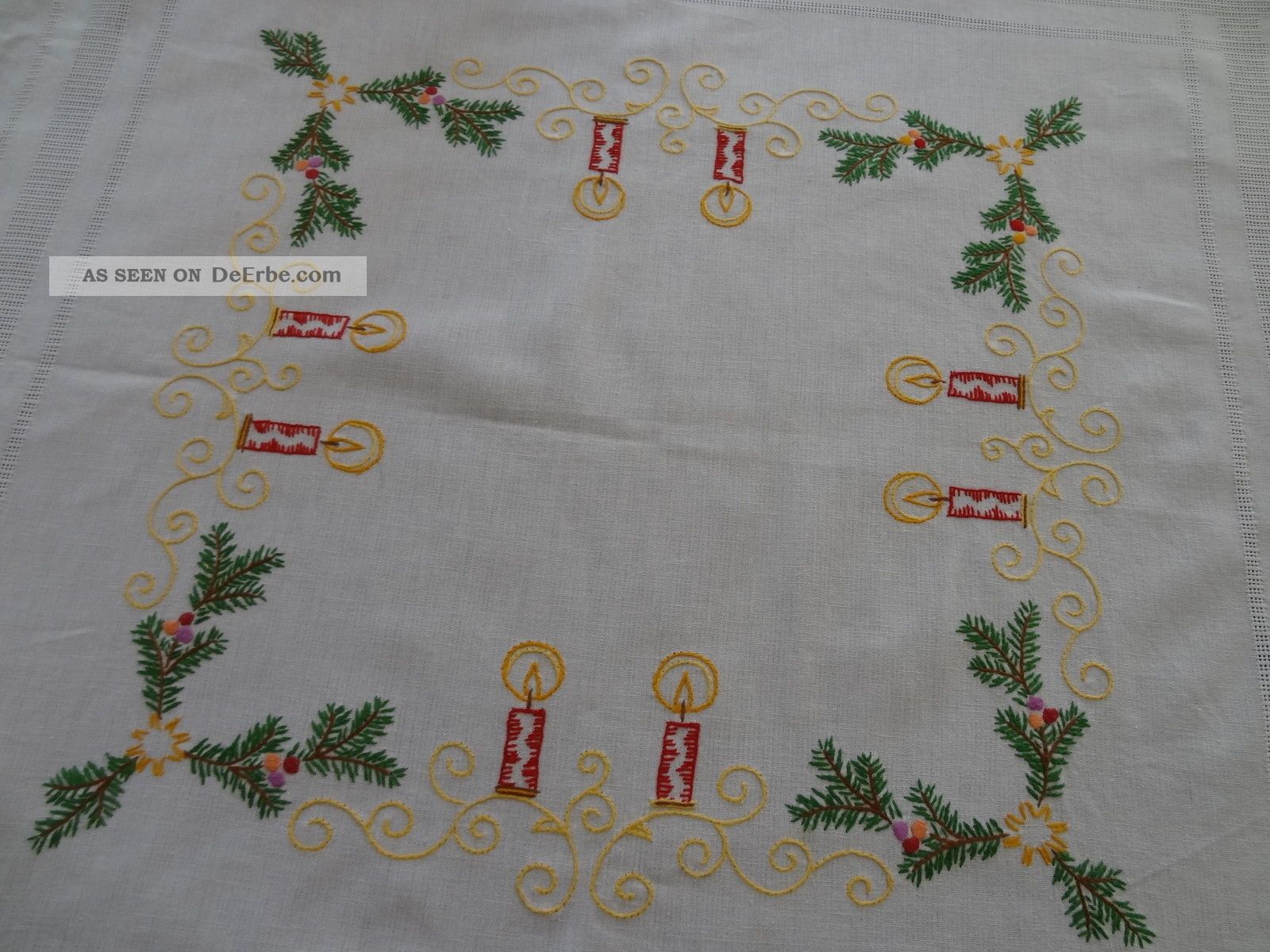 Weihnachtsdecke Advent/ Weihnachten Tanne Rote Kerzen Schleifenband Handarb Tischdecken Bild