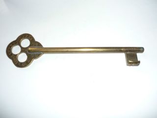Alter Großer Massiver Messing - Schlüssel.  14cm Kein Korkenzieher. Bild