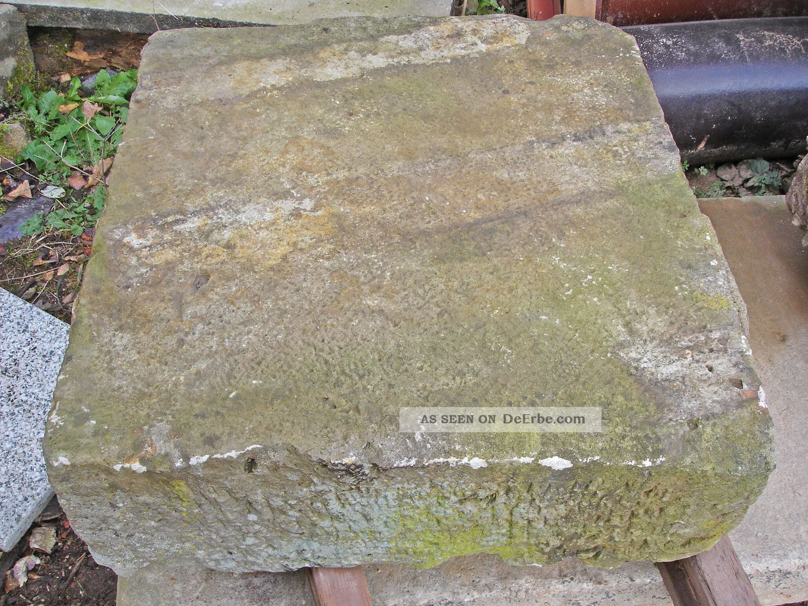 Sandstein Sockelstein Sockel Steinplatte Historische Baustoffe Garten