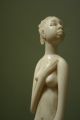 Schöne Afrikanische Nackt Grose Skulptur Aus Echtem Bein Beinarbeiten Bild 2