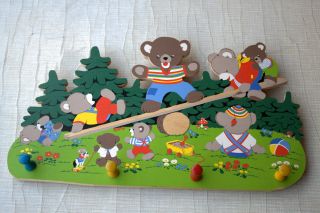 Hakenleiste /garderobe Für Kinder /kindergarderobe /kleiderhaken Aus Holz Teddy Bild