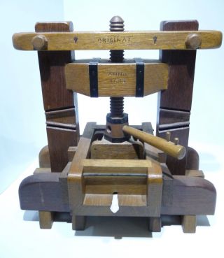 Alte Holz Weinpresse Anno 1693 Modell Minatur Mit Funktion Tolle Deko Top Bild