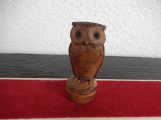 Eule Uhu Mit Augen Stehend Aus Holz Holzfigurtier - Figur Braun Weihnachten Deko Bild