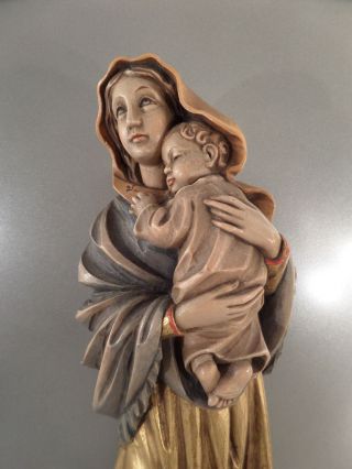 Alte Madonna Mit Jesus Kind Holzfigur Holzschnitzerei Muttergottes J.  GÜck 42 Cm Bild