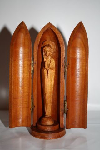Ältere Kleine Religiöse Figur Aus Holz - 