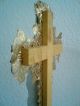 Tischkreuz Kreuz Mit Jesus Holz Mit Porzellan Unter Glaskuppel Antik Skulpturen & Kruzifixe Bild 5