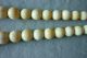 Altes Collier Halskette Rund Perlen 0,  8 Bis 1,  7cm Beinkette Um 1900 Länge 52cm Beinarbeiten Bild 4