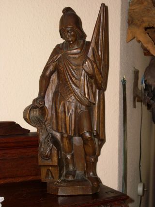 Gr.  Holzfigur - Heiligenfigur - Heiliger Florian - Patron Der Feuerwehr - Geschnitzt - 47cm Bild