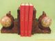 2 Seltene Buchstützen Holz Mit Globus Weltkugel Drehbar Art Deco Vintage Holzarbeiten Bild 1