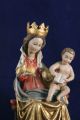Holz Geschnitzte Hl.  Madonna Mit Kind Bunt Und Gold Gefasst L Skulpturen & Kruzifixe Bild 1
