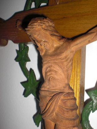 Kreuz Kruzifix Wandkreuz Holzkreuz Geschnitzt Dreinageltypus Jesus Inri Um 1945 Bild