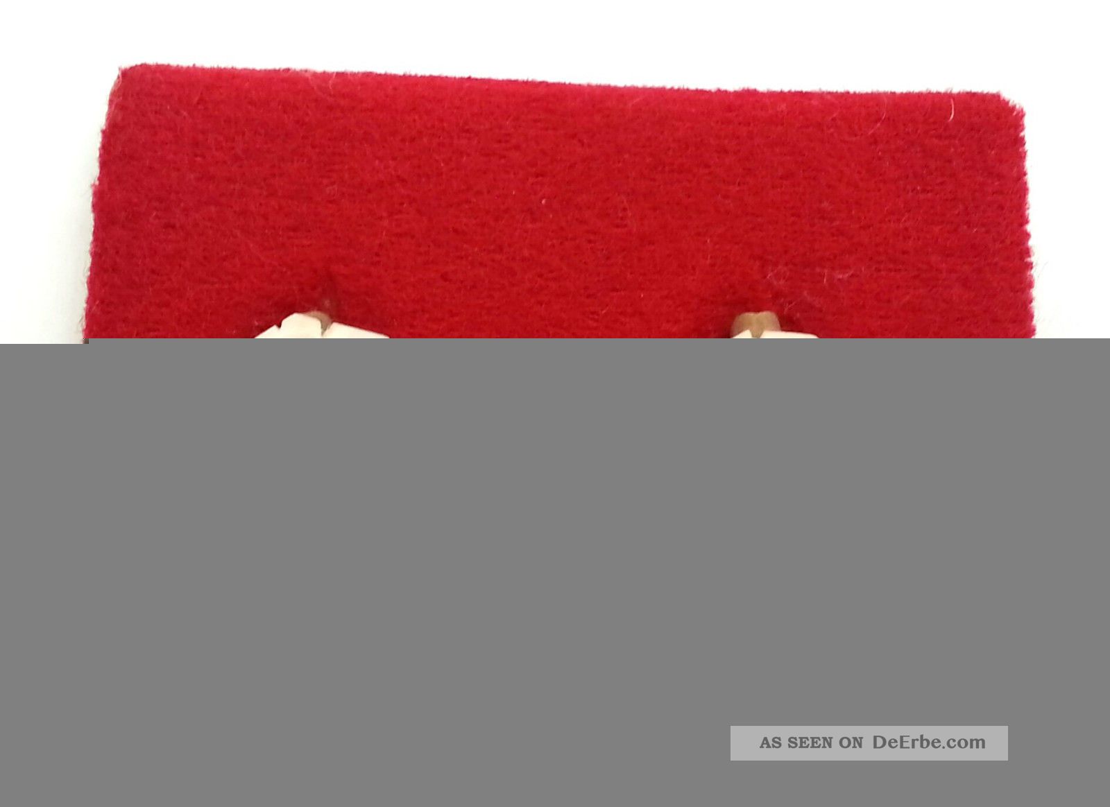 Ohrringe Ohrclips Geschnitzte Rosen Aus Bein Mit Goldfarbigen Clips Beinarbeiten Bild