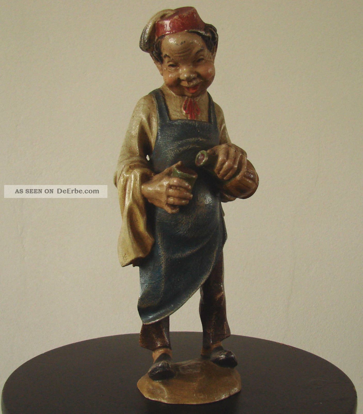 Very Rare Alt Holz Figur Schnitzerei Gesetzlich GeschÜtzt Kellner Mit Wein Krug Skulpturen & Kruzifixe Bild