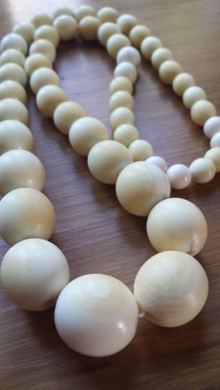 Schöne Schwere Biedermeier Kugel - Kette Bein Perlenkette 74gr Bild