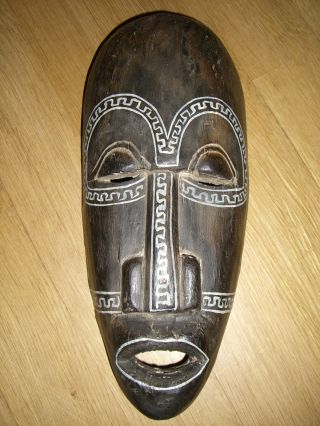 Sehr Schöne,  Alte Afrikanische Wandmaske Maske Aus Holz Geschnitzt Höhe Ca.  29cm Bild