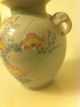 Vase Keramik Porzellan Made In Japan 21,  5 Cm Blumenmuster Handgemalt Entstehungszeit nach 1945 Bild 5