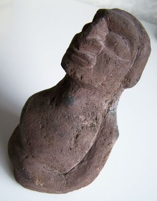Osterinsel/rapa Nui – Moai - Tiki - Skulptur Aus Braunem Lavastein Bild