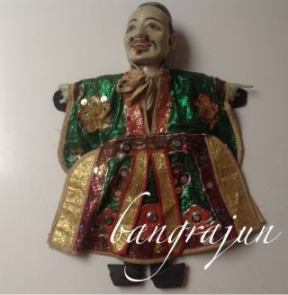 Chinesische Handpuppe Antik Mit Holzkopf Und Besticktem Stoffgewand Bild