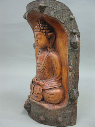 Geschnitzter Buddha Aus Holz 26cm Hoch Buddha Figur Bild