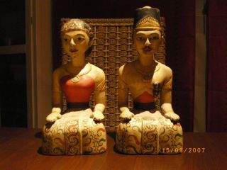 Indonesische Tempelfiguren,  Indonesien,  Holzfiguren,  Skulpturen,  Tempelfiguren Bild