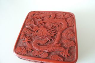 China Rotlack - Composit ? Geschnitzte Dose / Box // Carved Cinnabar Lacquer ? Bild