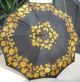 Antiker Damen Regenschirm Blau–schwarz,  Ocker - Gold Rosenmuster,  Ledergriffbezug Accessoires Bild 2