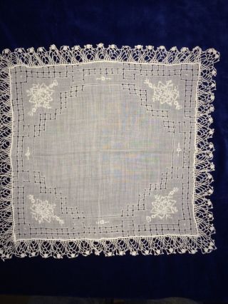 Taschentuch Umhäkelt,  Vintage,  Weiß/weiß,  Handarbeit Mit Lochstickerei Bild