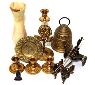 9 Zierobjekte: Messing - Glocke,  - KerzenstÄnder,  - Teller,  - Skulpturen & Marmorvase Bild