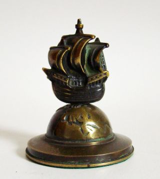 Antik Bronze Paperweight Santa Maria Segelschiff Auf Globus Rärität Bild
