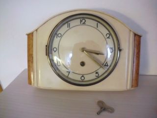 Mechanische Uhr Mit Pendel,  Uhr,  Wanduhr,  Alte Uhr,  Küchenuhr,  Küchenwanduhr, Bild