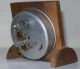 Kleiner Wecker Mechanisches Aufzugswerk Holzgehäuse Uhrmachergeprüft Antike Originale vor 1950 Bild 2