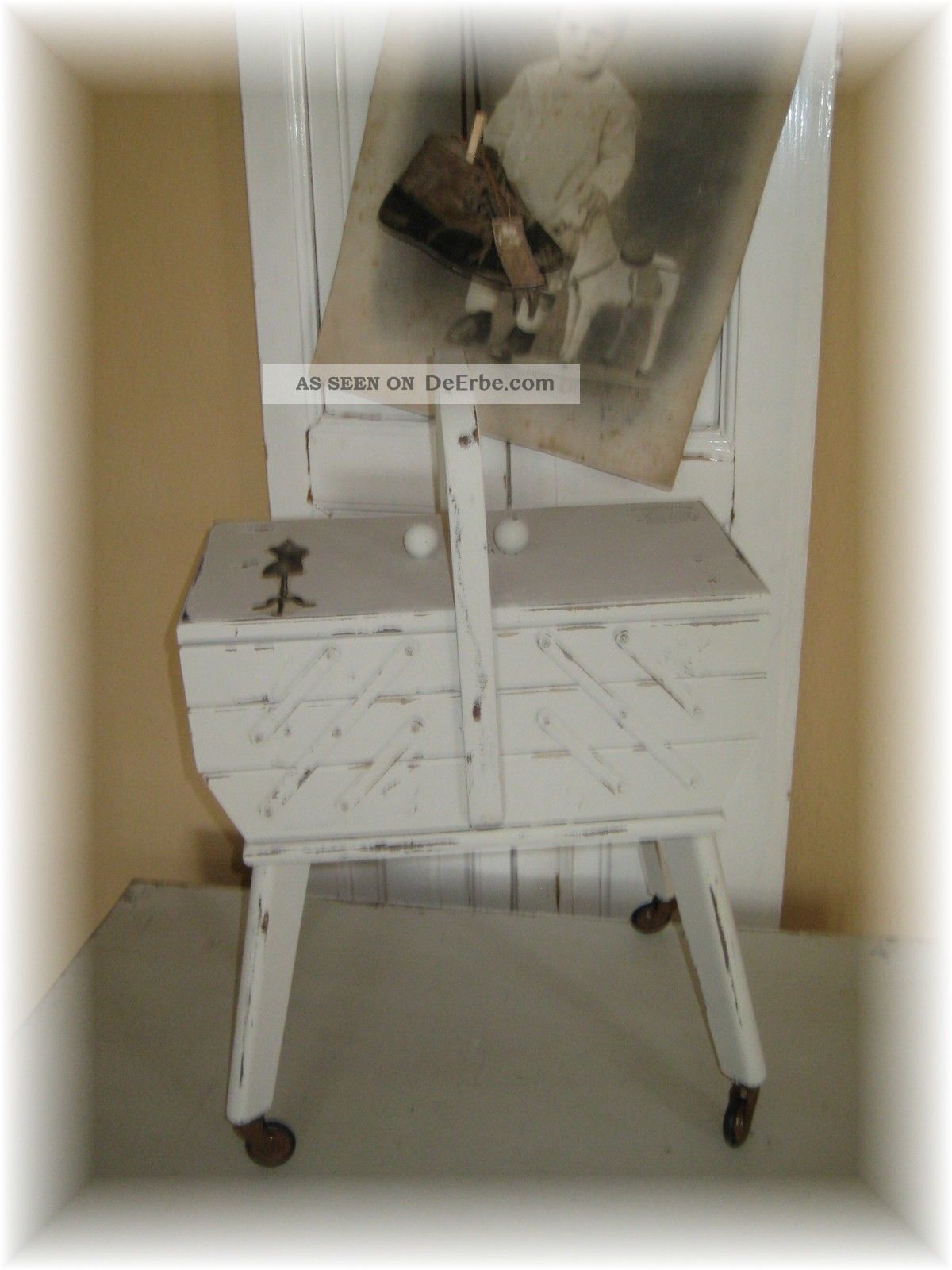 Alter Nähkasten,  Nähtisch,  Nähwagen,  Shabby Chic,  Vintage Stilmöbel nach 1945 Bild