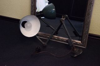 Alte Gelenkarmlampen Email Art Deco Lampe,  Werkstattlampe Bild