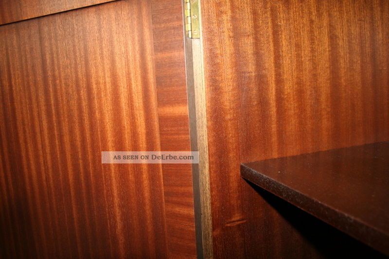 Traditional English Furniture Bevan Funnell Ltd Wunderschönes Sideboard/buffe