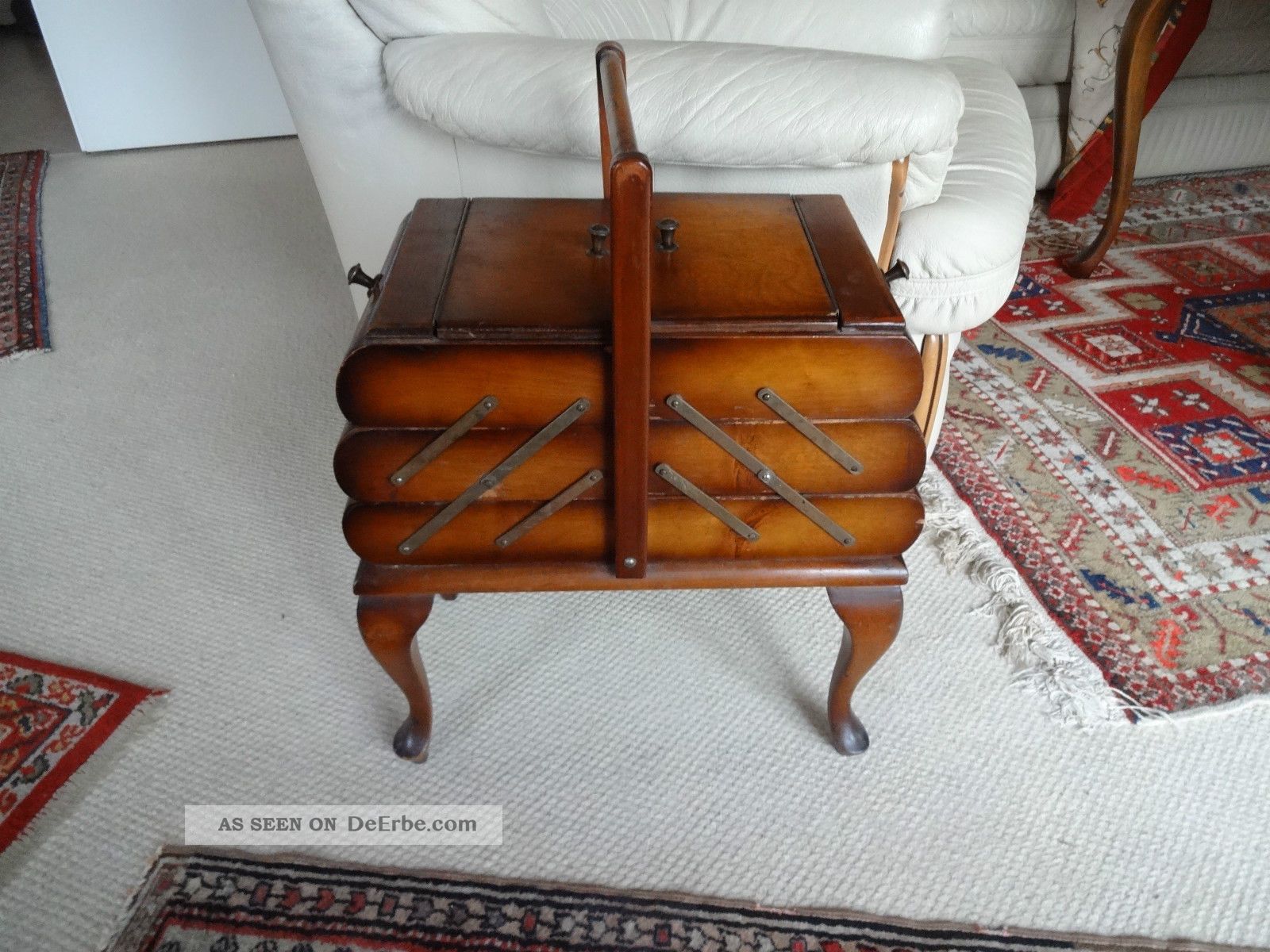 Toller Großer Nähkasten V.  Oma Auf Beinen Chippendale Massivholz Art Deco 1930 Antike Originale vor 1945 Bild
