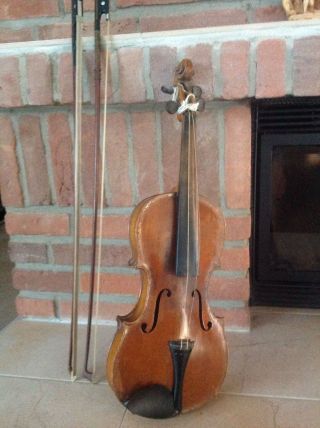 Alte Geige Für Restauration Bild