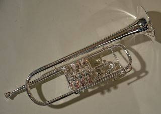 Melton B - Konzert - Trompete – Komplett überholt; Versilbert - Trigger 3.  Zug Bild
