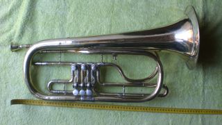 Mächtige Basstrompete Tenortrompete In B 57/22 Cm.  Gravur Und Mundstück,  Beutel Bild