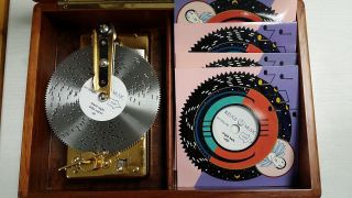Spieldose Plattenspieldose Musikdose Ad30 Von Reuge Schweiz Bild