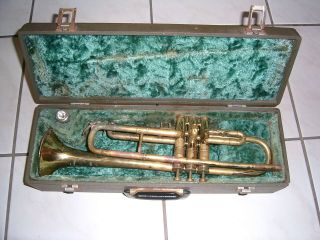 Trompete Besson Brevete Vintage Class A Made In England Zum Restaurieren. Bild
