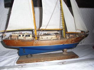 Altes Schiffsmodell,  Segelschiff Schiff Segelboot Bootsmodell Bild