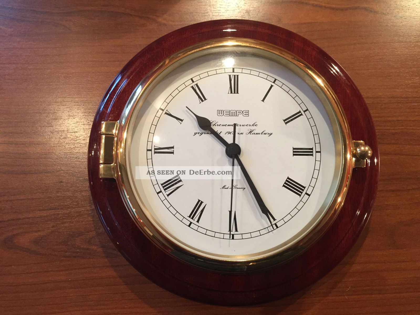 Wempe Schiffsuhr Skipper Messing / Mahagoni Chronometer Yachtuhr Auf Holz Platte Technik & Instrumente Bild