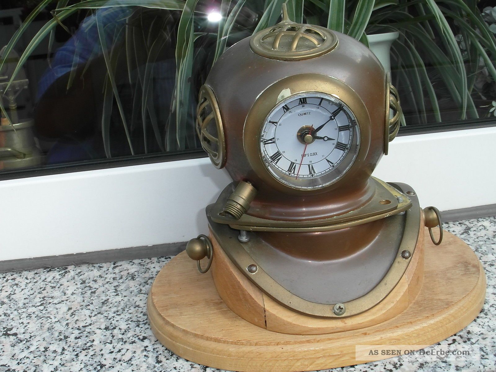 Kupfer Messing Taucherglocke - Mit Quartz Ship ' S Clock - Schiffs Uhr Auf Holzbrett Maritime Dekoration Bild
