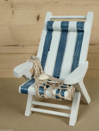 Mini Strandstuhl Blau/weiß 16,  5x11x11cm Für Die Maritime Dekoration Bild