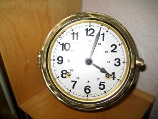 Alte Schiffsuhr Glasenuhr Wempe Chronometerwerke Hamburg Bild