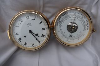 Große Mech.  Glasenuhr Und Barometer Stockburger Bild