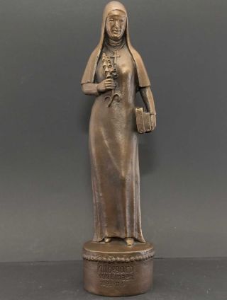 Äbtissin,  Klostergründerin Hildegard Von Bingen Mystikerin.  Bronze - Unikat 7,  6 Kg Bild