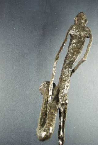 The Saxophone,  Alberto Giacometti Style,  Bronzekulptur Bild