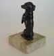 Dackel Stehend Hund Kleine Skulptur Auf Sockel 11cm Hoch Metall Gegossen 1950-1999 Bild 2