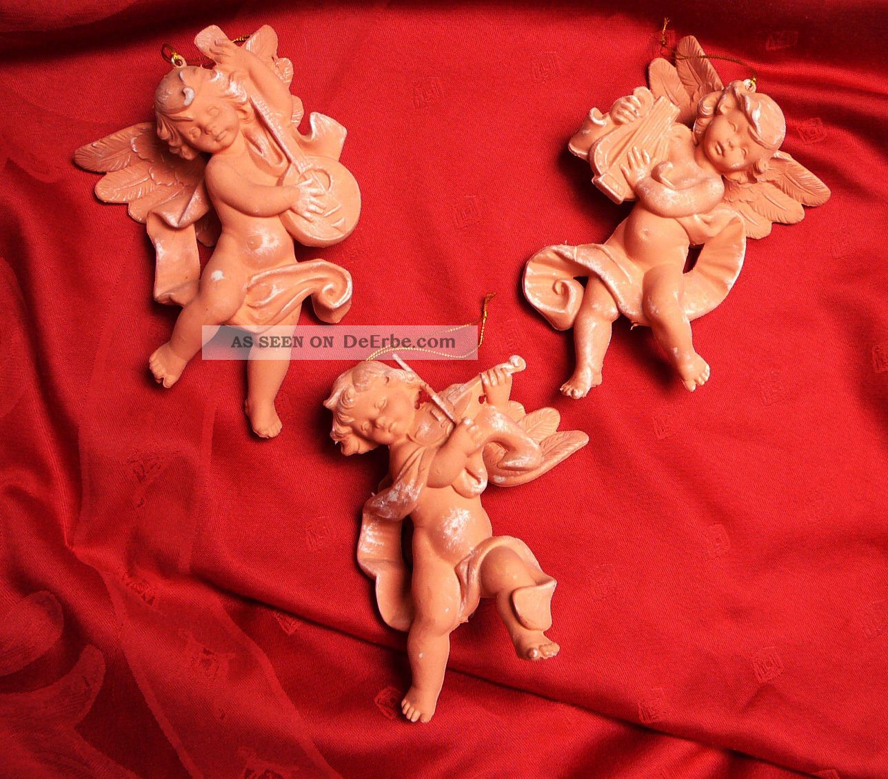 3 Musizierende Weihnachtsputten Alt (1960er).  Sammlerstücke,  Terracottaimitat 1950-1999 Bild